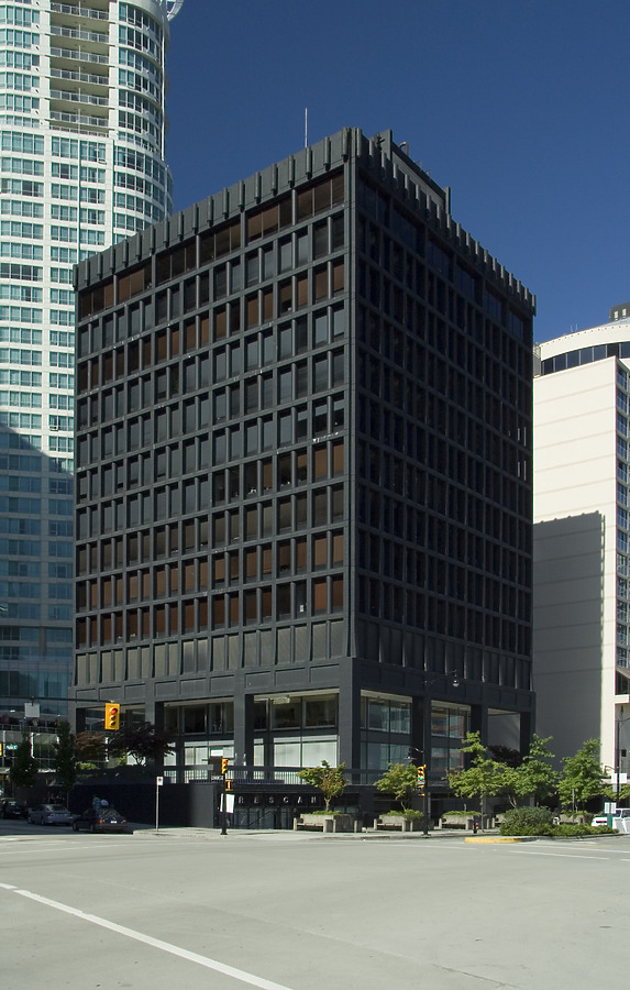 Coopers & Lybrand Building by Pavel Toczynski