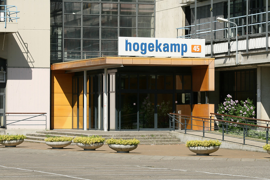 Hogekamp by Michiel van Dijk