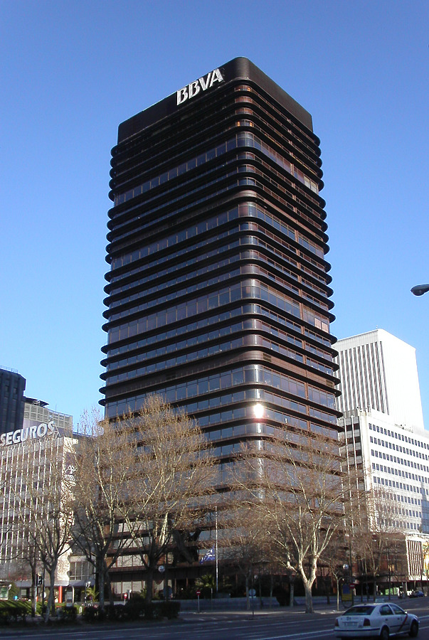 Banco de Bilbao by Cesar Serrano