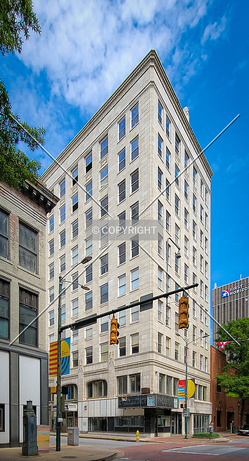 Chattanooga Bank Building by Ryan Hildebrand