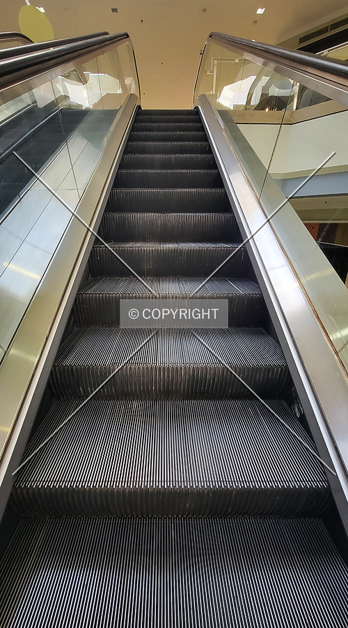 Chesterfield Mall by Ryan Hildebrand