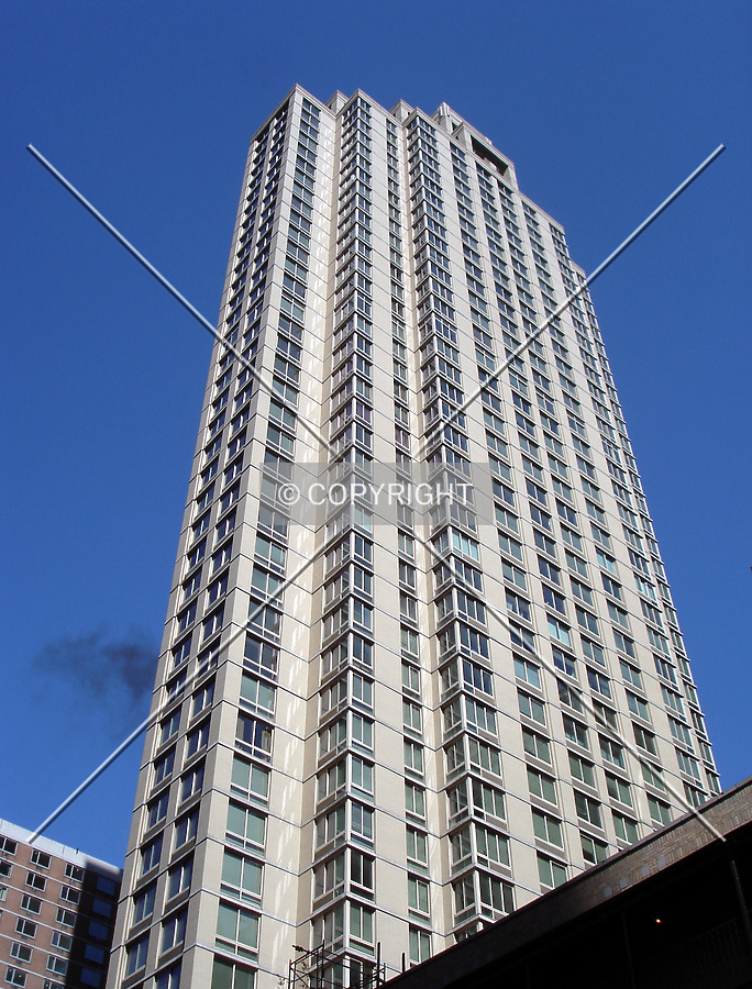 The Marc by Royce Douglas