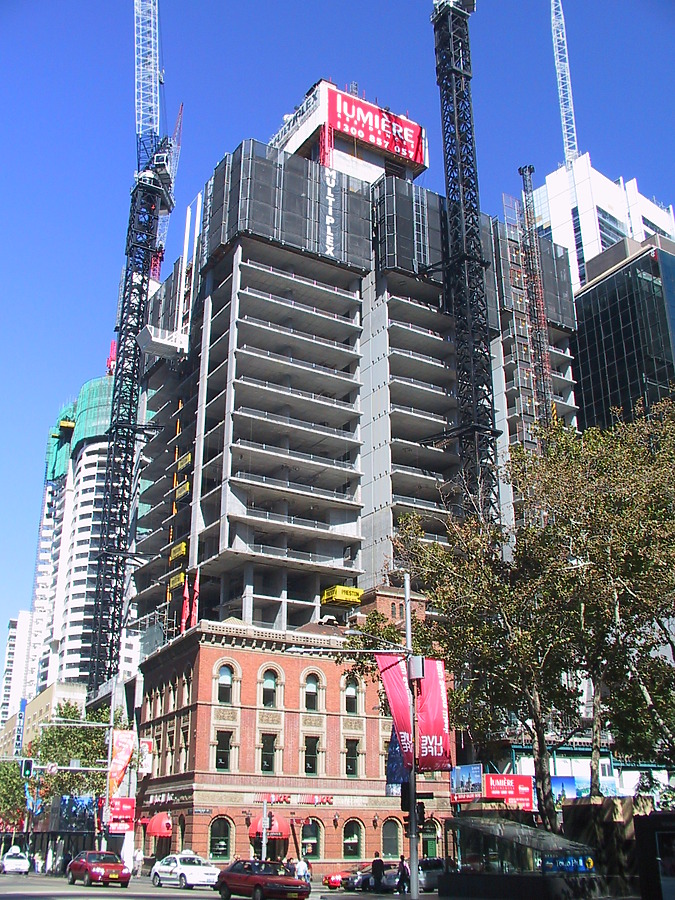 Lumière Residences by John Bek