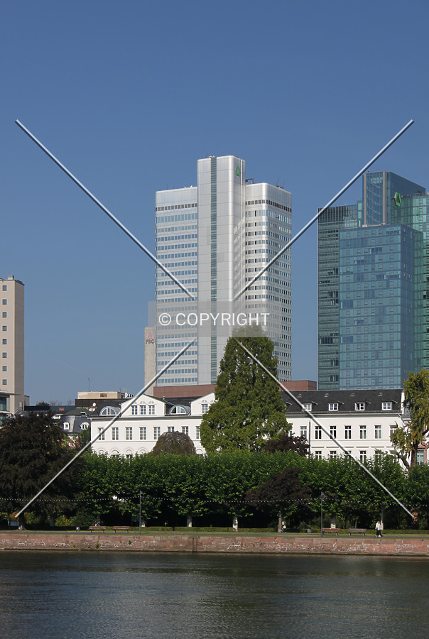 Dresdner-Bank-Hochhaus by Emmanuel D.