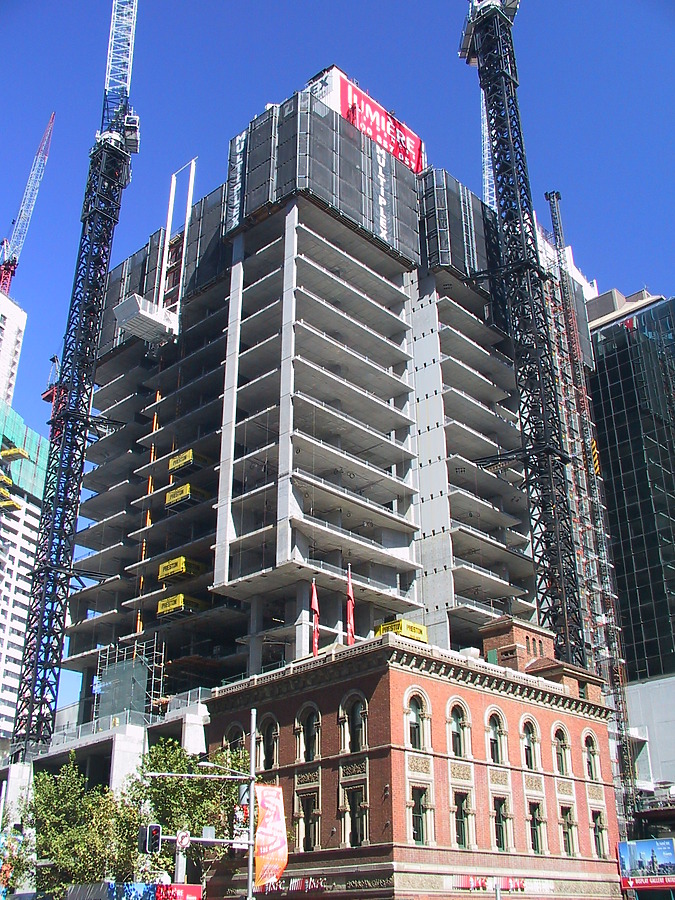 Lumière Residences by John Bek