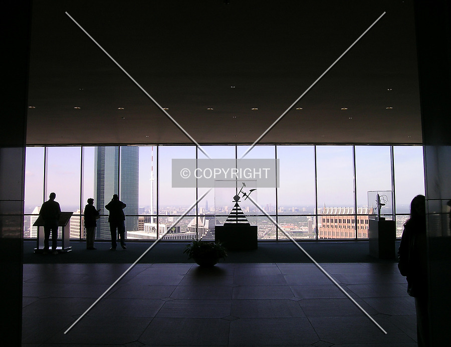 600 Travis by Serdica