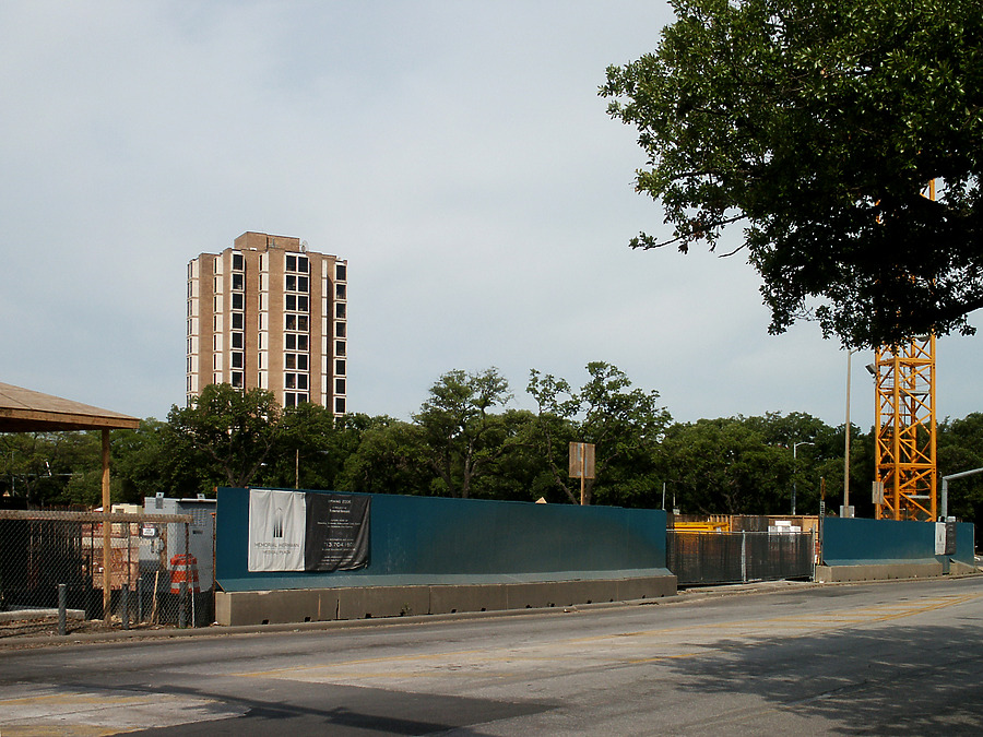 Memorial Hermann Medical Plaza by Daniel Kieckhefer