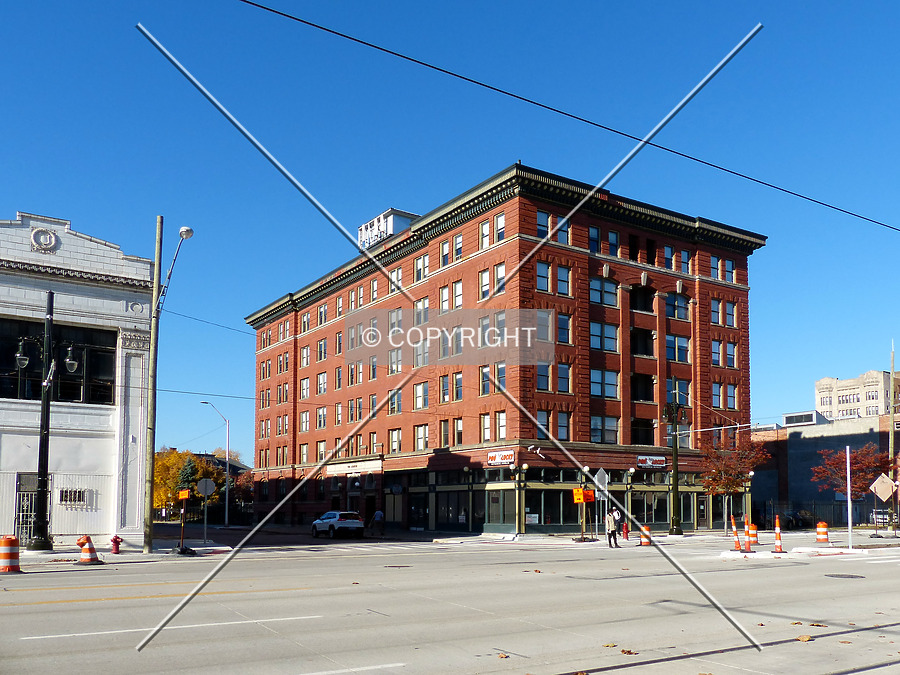 Addison Apartments by Nate Lindsey