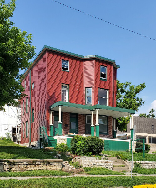 529 East High Street