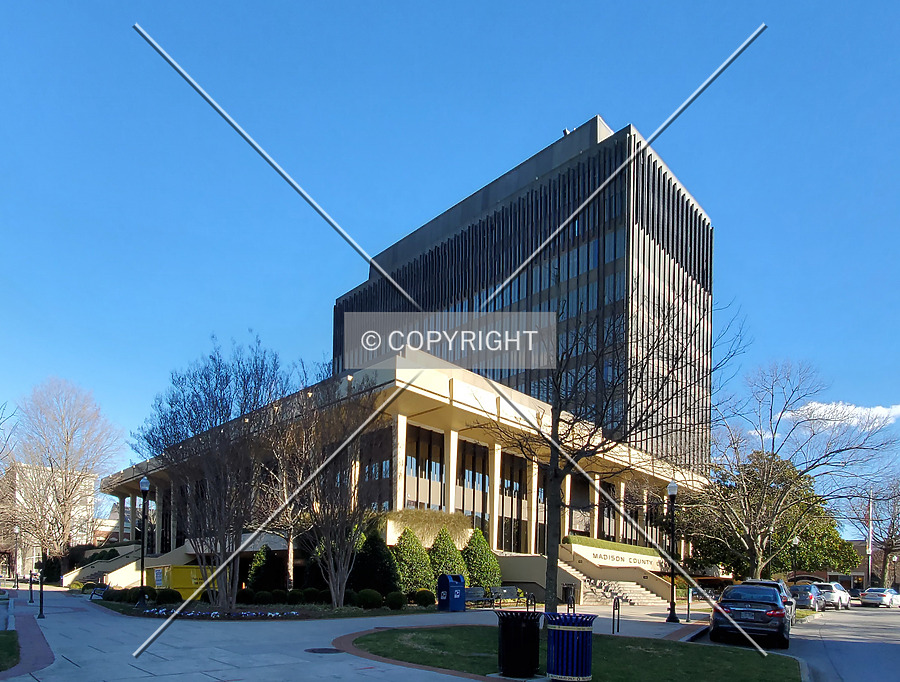 Madison County Courthouse by Ryan Hildebrand