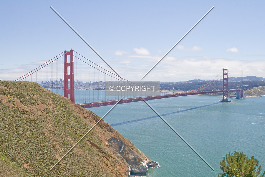 Golden Gate Bridge by Martin Bugajski