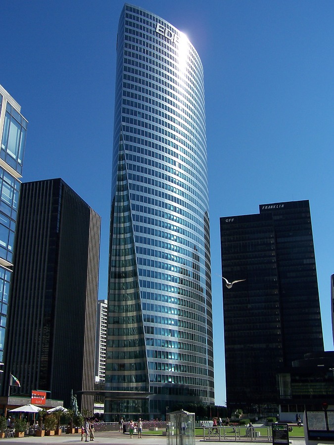 Tour EDF by Florian Barbier