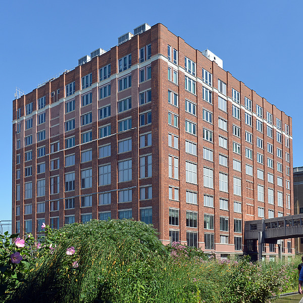 Level (3) Communications Building by John Cahill