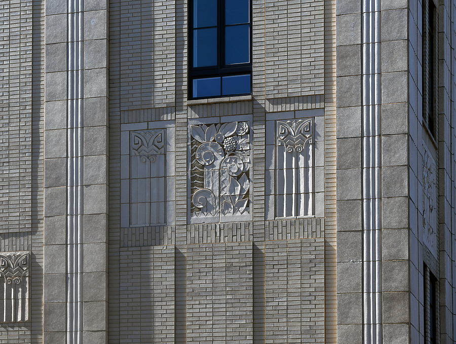 Kress Building by John W. Cahill