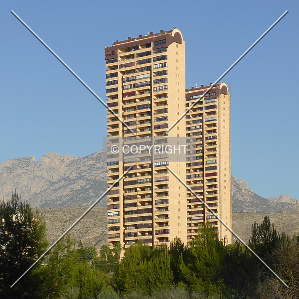 Las Terrazas de Benidorm 1 by Nephilim