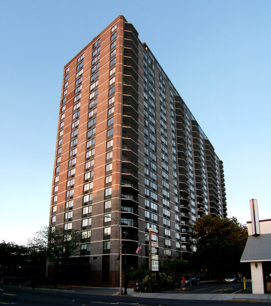 Greenhouse Condominiums