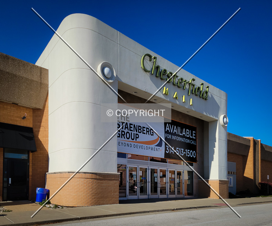 Chesterfield Mall by Ryan Hildebrand