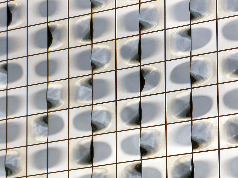Elbphilharmonie by Der Hamburger
