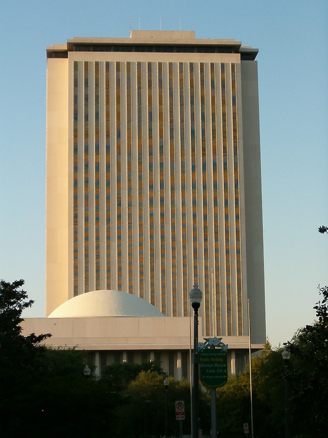 State Capitol Tower by Rodney Gunn
