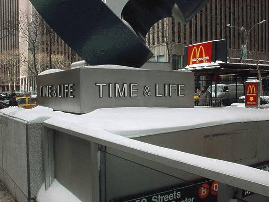 Time-Life Building by Leo Mox