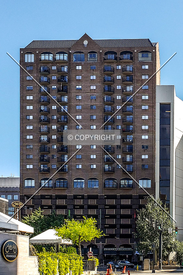 Park Plaza Apartments by Ryan Hildebrand