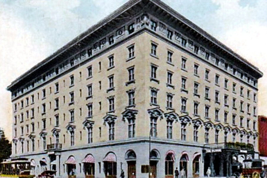 The Oliver Hotel