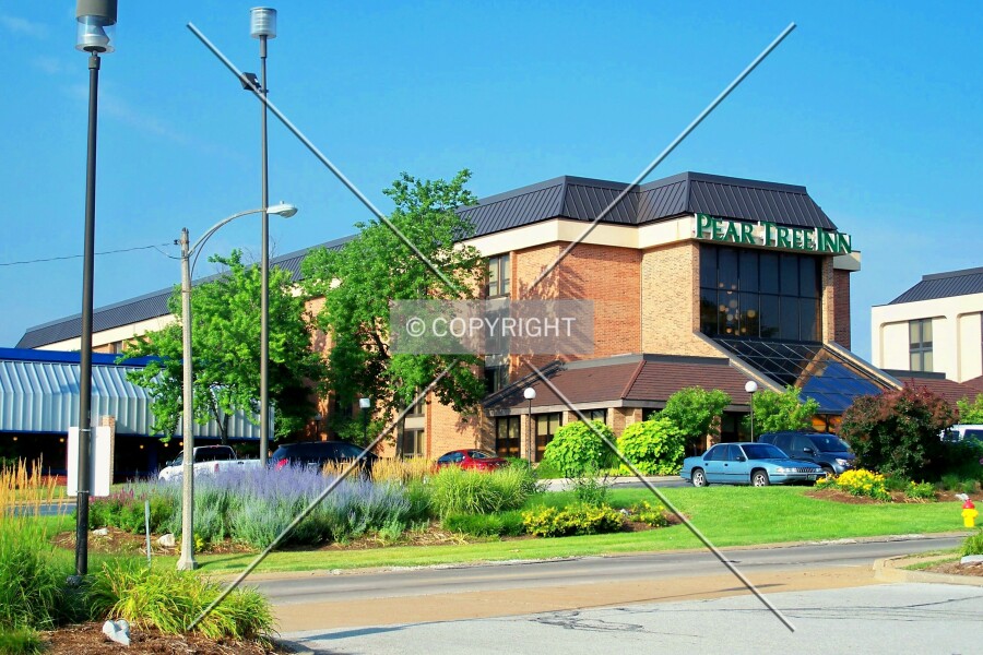Pear Tree Inn Airport