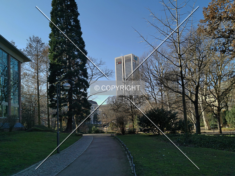 OpernTurm by Nephilim