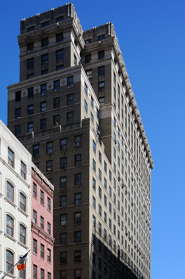 Court Square Building by David Guija