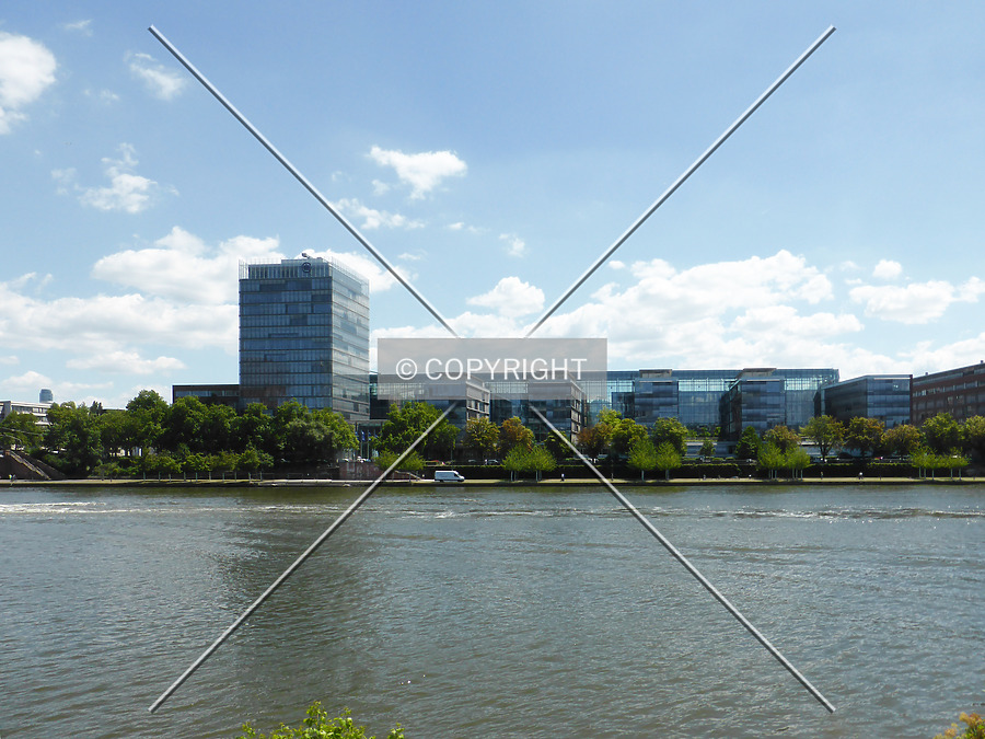 Allianz-Kai by Nephilim