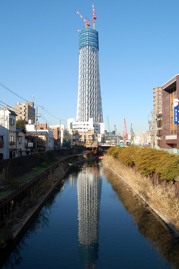 Tokyo Sky Tree by Kevin Hemphill