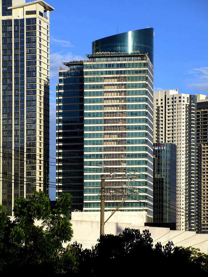 MDC 100 Building by Daniel Kieckhefer