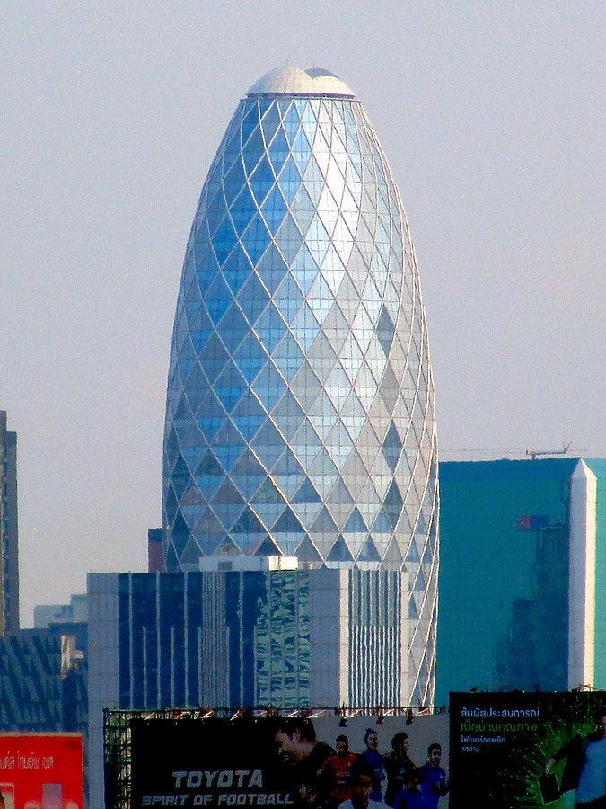 Pearl Building by Daniel Kieckhefer