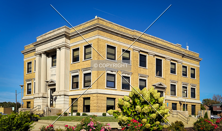 Granite City City Hall by Ryan Hildebrand