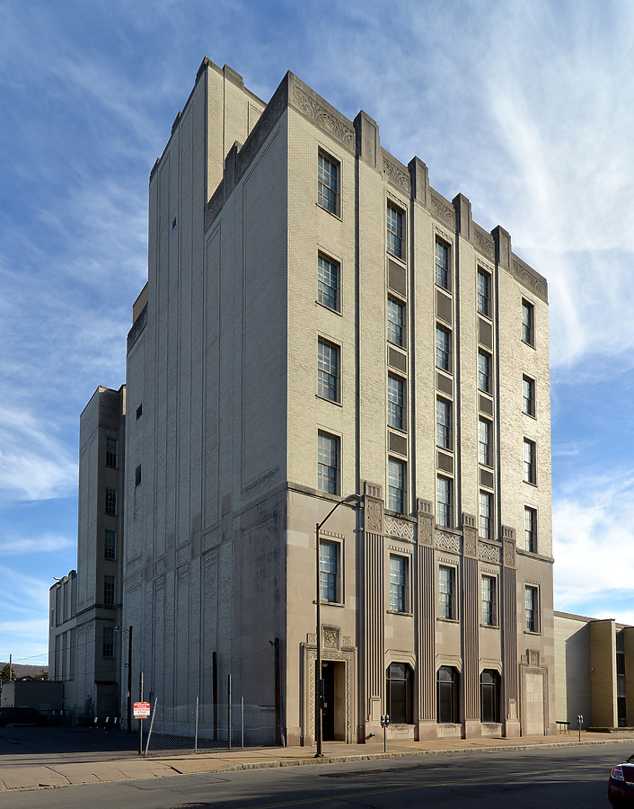 Verizon Building by John W. Cahill