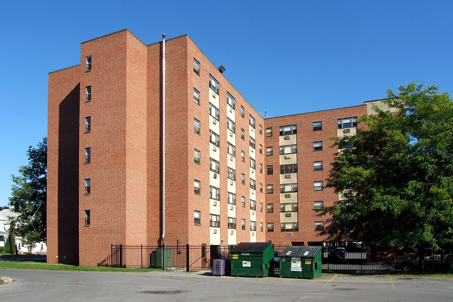 Georgian Arms Apartments