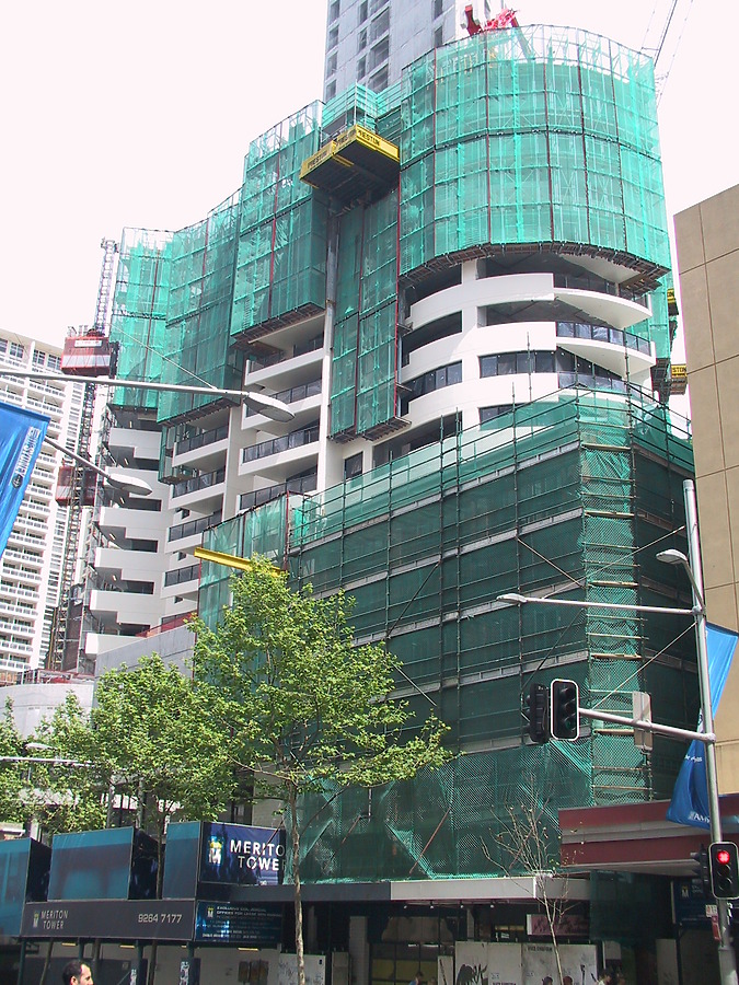 Meriton Tower by John Bek