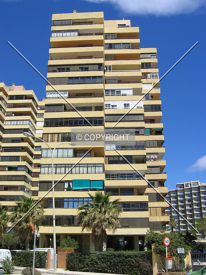 Playamar I - Torre 2 by Victor Carcedo