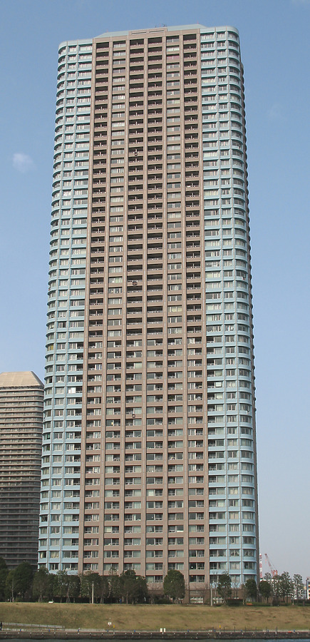 Century Park Tower by Kevin Hemphill