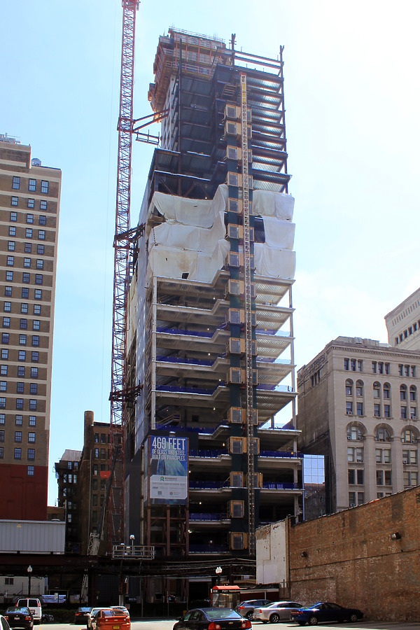 Roosevelt University Wabash Tower by Daniel Kieckhefer