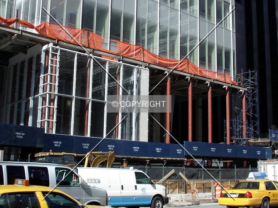 Bank of America Tower by Royce Douglas