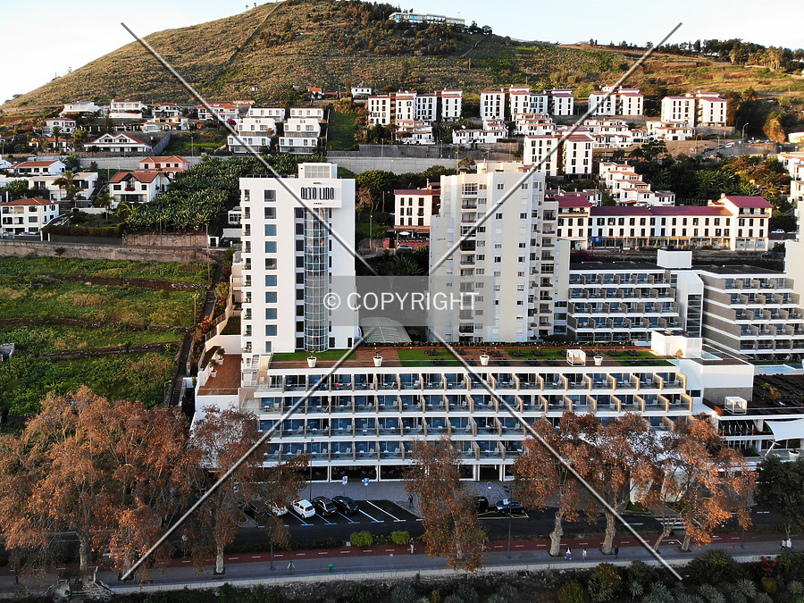 Hotel Alto Lido (Torre) by Nephilim