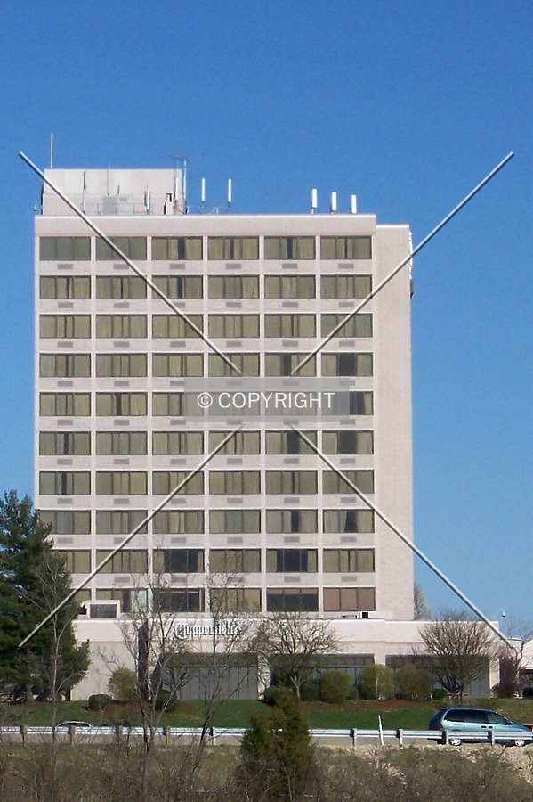 Doubletree Hotel Saint Louis at Westport by Ryan Hildebrand