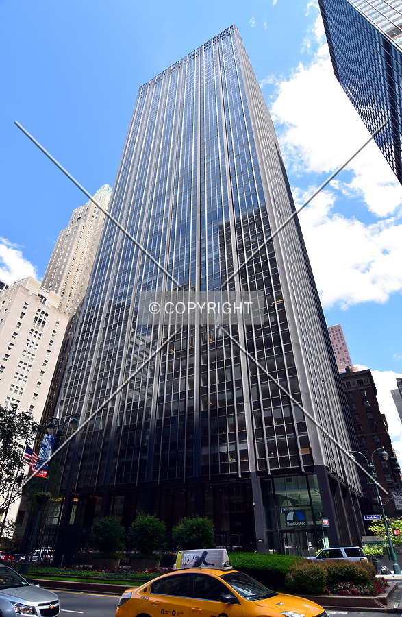 299 Park Avenue Photo 871-816-064 - Stock Image - SKYDB