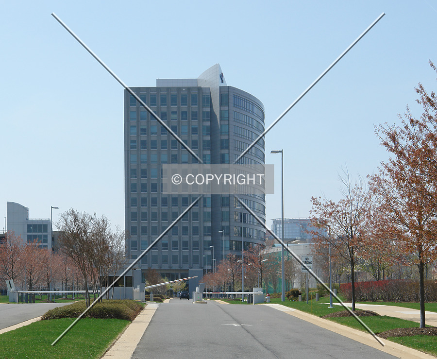 Capital One Tower by Nephilim