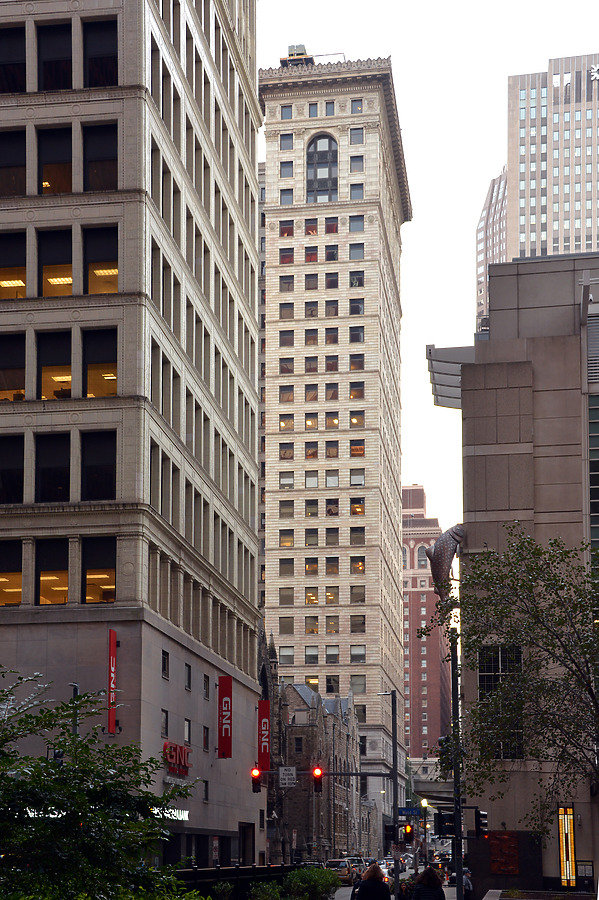 Henry W. Oliver Building by John W. Cahill