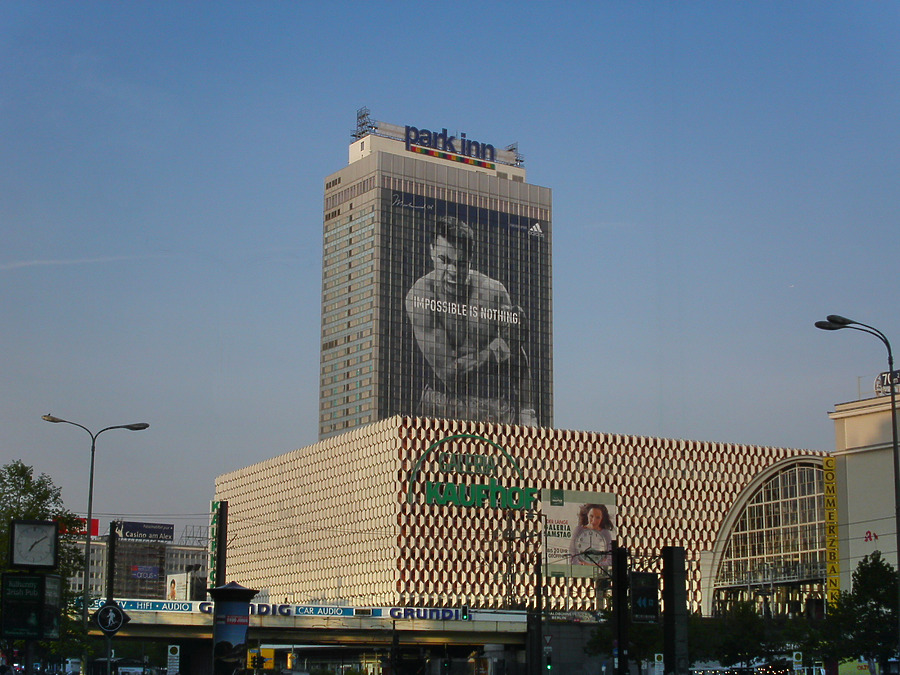 Park Inn Berlin Alexanderplatz by Cesar Serrano