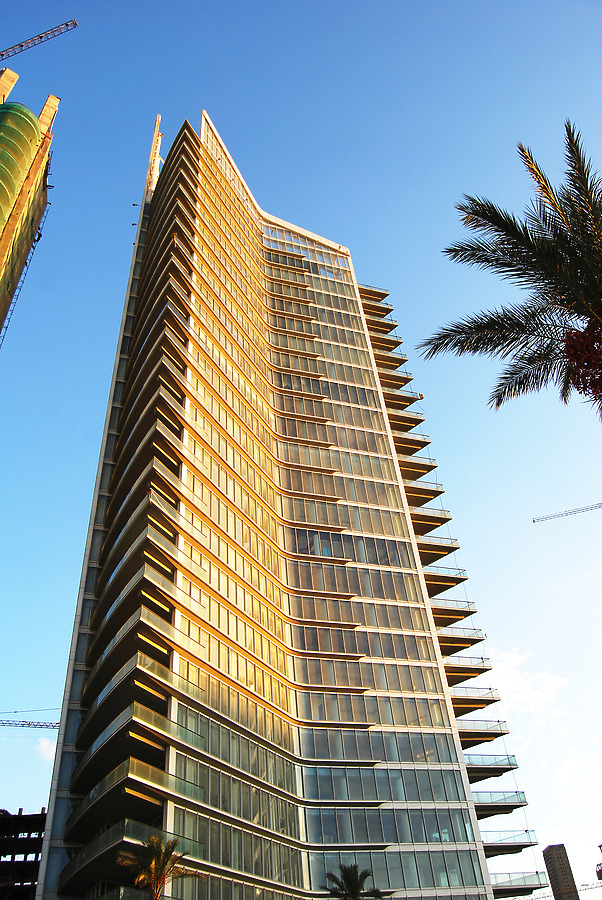 Marina Tower by Nareg Karamanoukian
