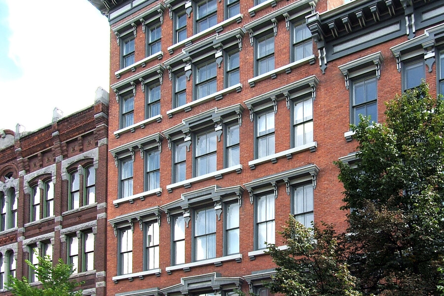 Wells-Richardson Building