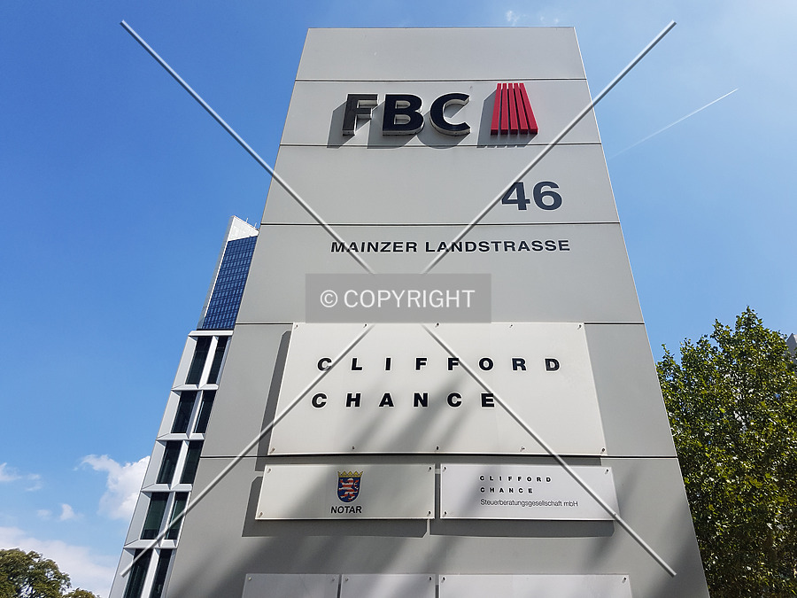 Frankfurter Büro Center by Nephilim